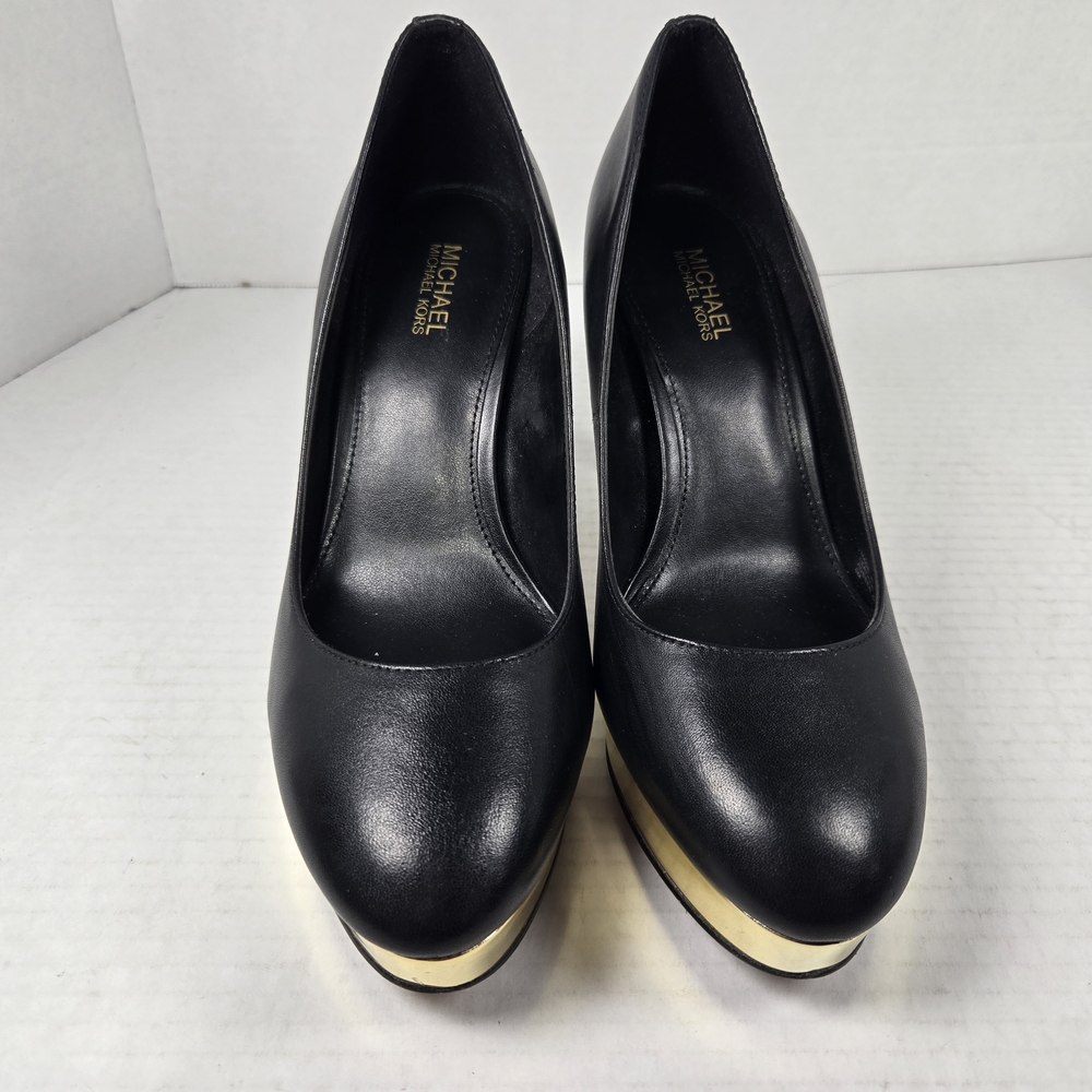 Michael Kors Chantal Black and Gold 4" Platform Pumps Heels Women's Size 6 - Picture 2 of 10